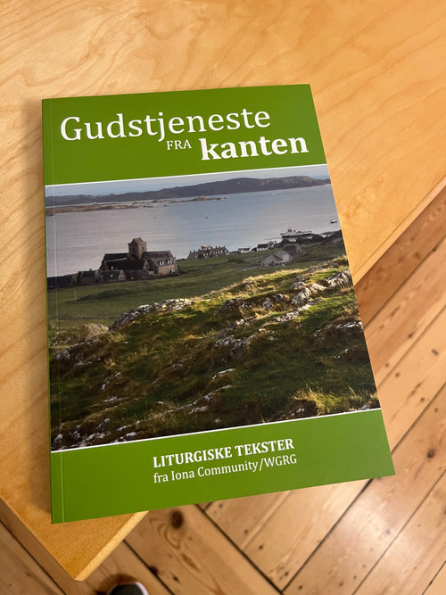 Gudstjeneste fra kanten